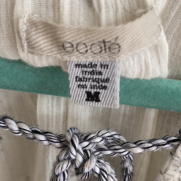 Anthropologie Ecote beautiful peasant shirt - Picture 6 of 13